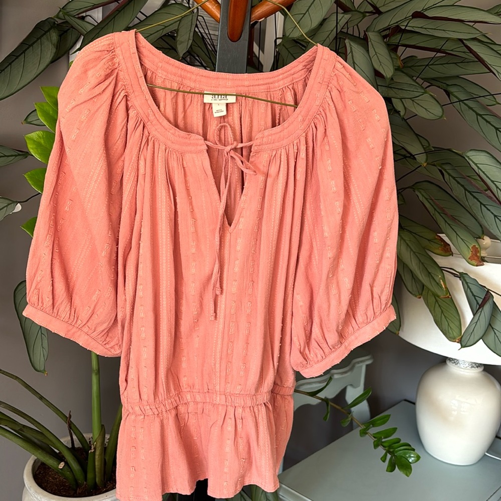 Split Tie Neck Elbow Sleeve Peplum Top